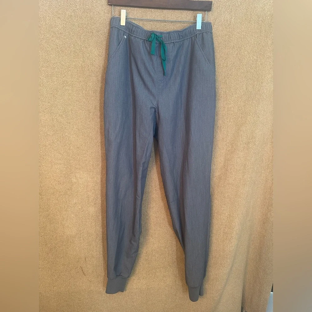 Men’s Figs Tansen Jogger Scrub Pant size Large